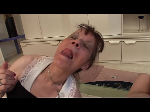 ❤️ Duas avós e um avô têm uma tríplice ️❌ Porno vídeo em porno pt-br.dreamypassionjourney.ru ❌